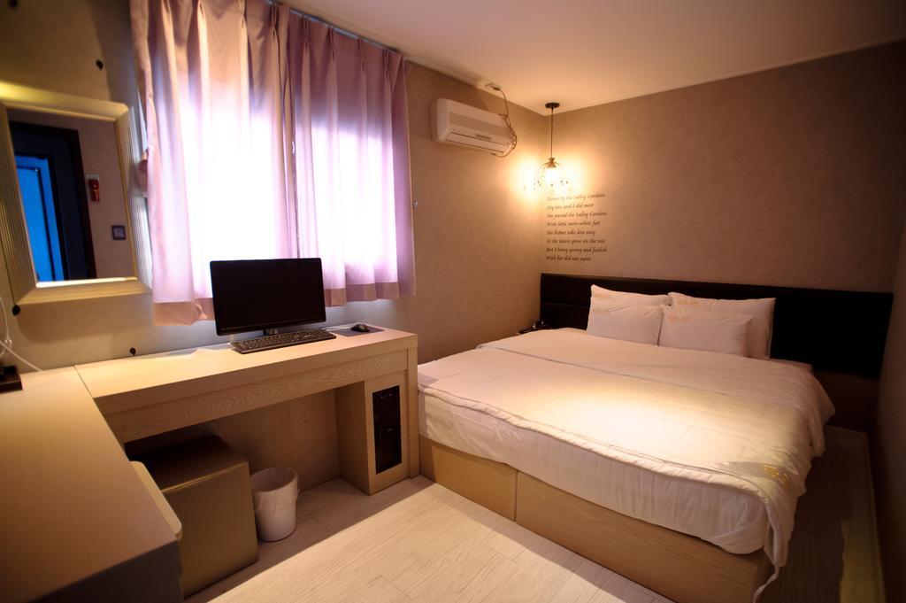 Atti Guesthouse Сеул Екстериор снимка