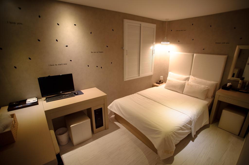 Atti Guesthouse Сеул Екстериор снимка