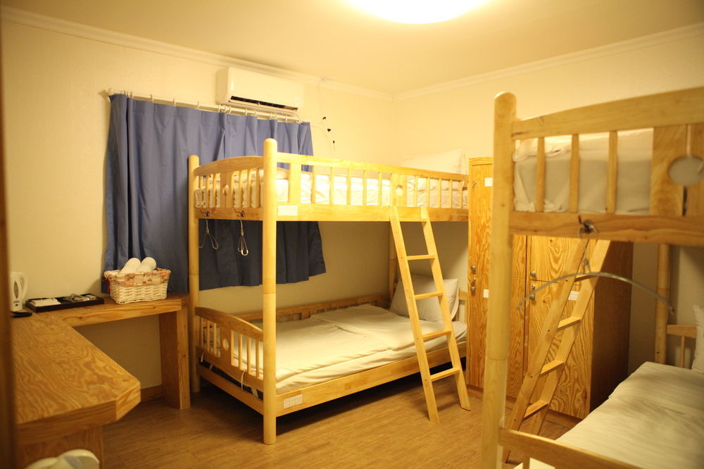 Atti Guesthouse Сеул Екстериор снимка