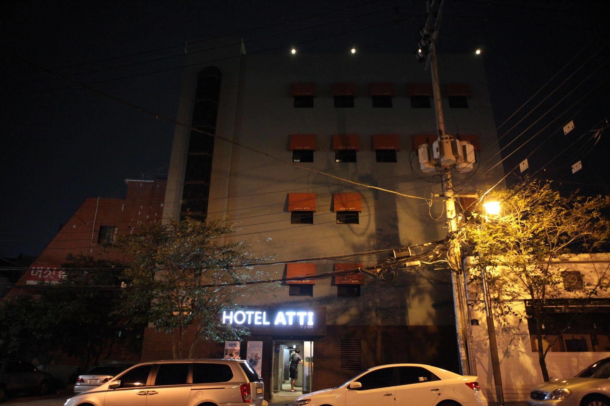 Atti Guesthouse Сеул Екстериор снимка