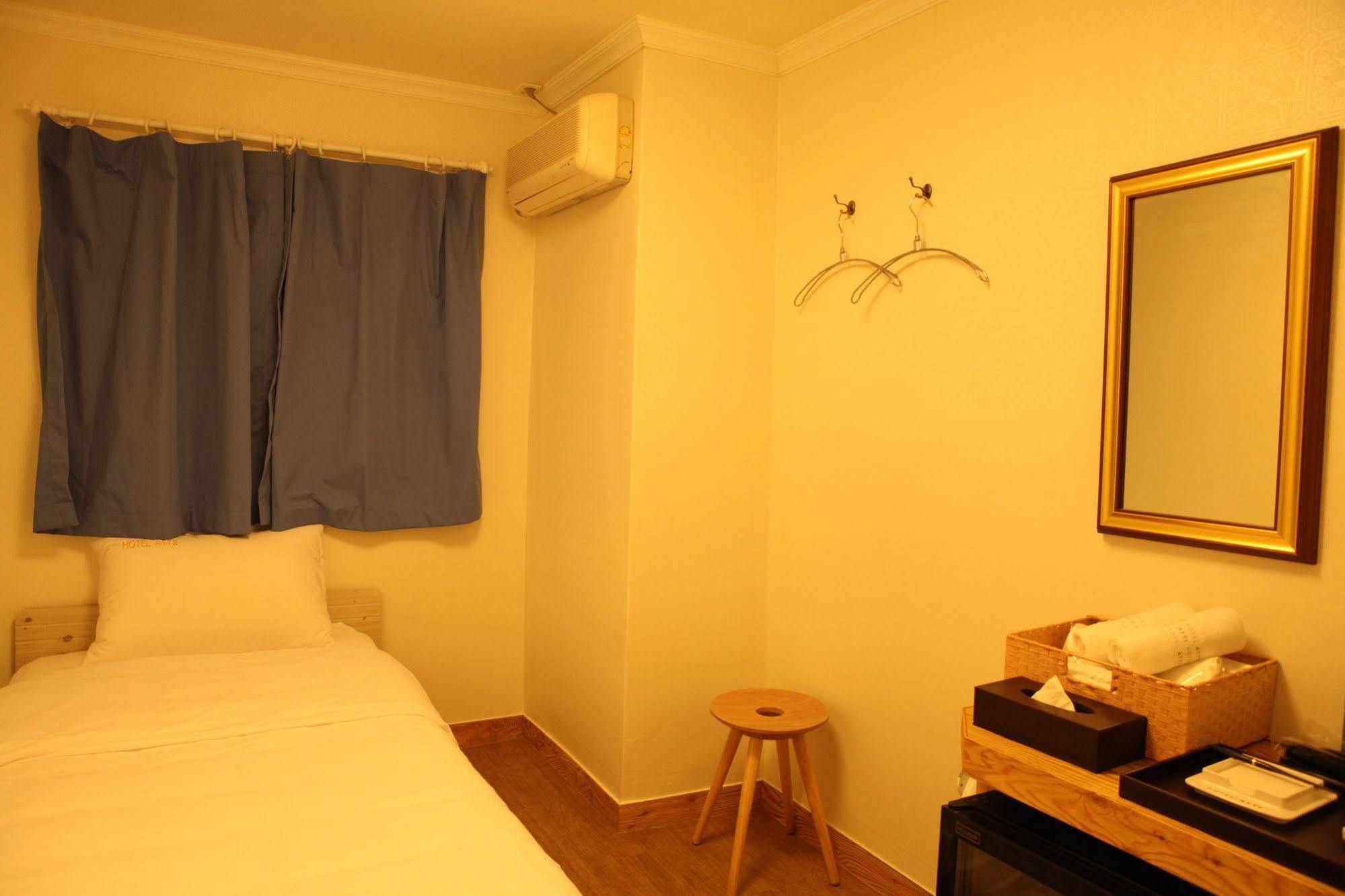 Atti Guesthouse Сеул Екстериор снимка
